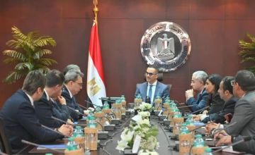 الخطيب: مصر تستهدف ترسيخ موقعها كمركز صناعي ولوجستي إقليمي يخدم أسواق الشرق الأوسط وأفريقيا وأوروبا