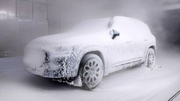 الطقس البارد يفضح مزاعم مدى السيارات الكهربائية الطقس البارد يفضح مزاعم مدى السيارات الكهربائية