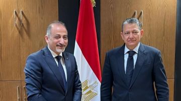 العكلوك يؤكد تقدير بلاده للدور التاريخي للقاهرة في دعم القضية الفلسطينية العكلوك يؤكد تقدير بلاده للدور التاريخي للقاهرة في دعم القضية الفلسطينية