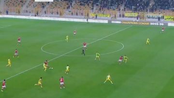 القائم يتعاطف مع الأحمر.. 20 دقيقة تعادل سلبي بين الأهلي وشبيبة القبائل بدوري أبطال أفريقيا