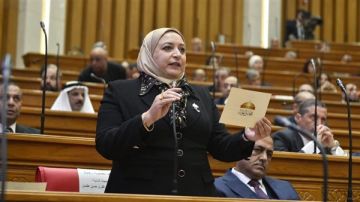 طلب إحاطة بشأن تأخر تنفيذ قرار تعيين أوائل خريجي الجامعات طلب إحاطة بشأن تأخر تنفيذ قرار تعيين أوائل خريجي الجامعات