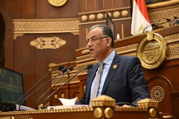 المنع والمناعة.. محمود مسلم يطالب الحكومة بخطة عاجلة لحماية الأطفال من الفوضى الرقمية وتغول منصات التواصل