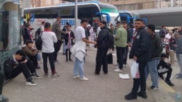 جماهير الزمالك تتوافد استعدادا لمؤازرة الفريق أمام المصري بالكونفدرالية