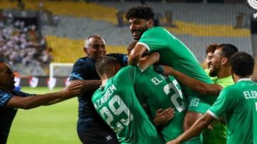 في 3 دقائق.. المصري يتعادل وكايزر تشيفز يتقدم بالهدف الثاني فى الكونفدرالية