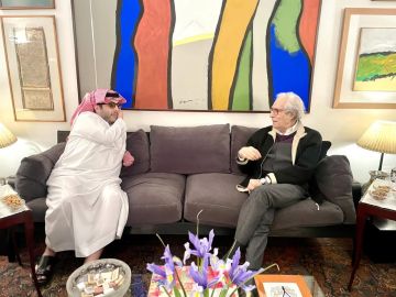 مصر.. علاء مبارك يعلق على زيارة تركي آل الشيخ لفاروق حسني في منزله