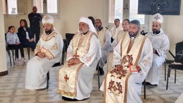 مطران إيبارشية طيبة للأقباط الكاثوليك يترأس يوم الشبيبة للمرحلة الثانوية بالإيبارشية