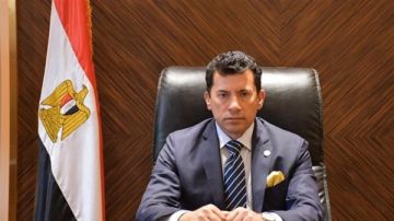 التجنيس وإخفاق المنتخبات الأبرز.. مشوار أشرف صبحي وزير الرياضة السابق في 8 سنوات