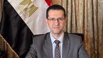 القومي للأمومة يشيد بفوز مصر بعضوية اللجنة الأفريقية لخبراء حقوق ورفاهية الطفل القومي للأمومة يشيد بفوز مصر بعضوية اللجنة الأفريقية لخبراء حقوق ورفاهية الطفل