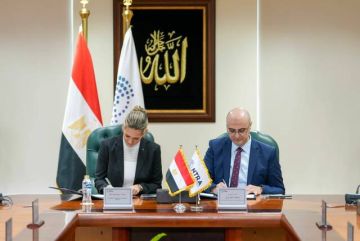 تنظيم الاتصالات يمنح مرسيديس بنز تراخيص خدمات إنترنت الأشياء للسيارات في مصر تنظيم الاتصالات يمنح مرسيديس بنز تراخيص خدمات إنترنت الأشياء للسيارات في مصر