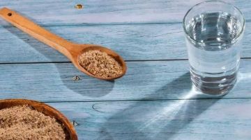 وصفة طبيعية لتنظيف القولون في المنزل.. هل هي فعالة فعلا؟