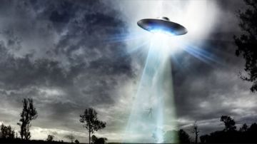 الرئيس الأمريكي الأسبق يثير الجدل بشأن الكائنات الفضائية.. ماذا قال؟ الرئيس الأمريكي الأسبق يثير الجدل بشأن الكائنات الفضائية.. ماذا قال؟