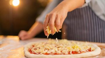 هل أصل البيتزا فرعوني؟