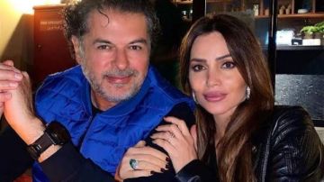 استحملتني كتير.. راغب علامة يوجه رسالة رومانسية لزوجته