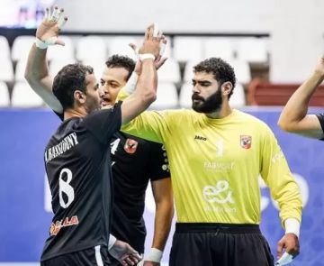 الأهلي يواجه طلائع الجيش في دوري اليد الأهلي يواجه طلائع الجيش في دوري اليد