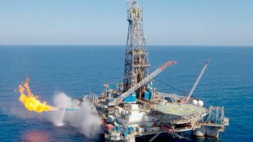 الضربات الإيرانية تجبر إسرائيل على إغلاق حقول الغاز الطبيعي