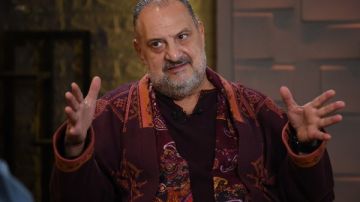 رفضت التعرض لزنا المحارم.. خالد الصاوي: لو كنت أبا لبنات لرفضت تقديم عمارة يعقوبيان 