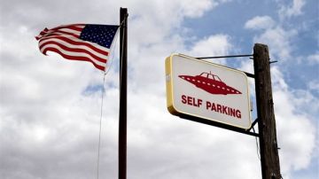 ماذا يدور في واشنطن حول رفع السرية التامة عن ملفات الكائنات الفضائية؟ ماذا يدور في واشنطن حول رفع السرية التامة عن ملفات الكائنات الفضائية؟