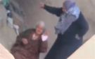 فيديو اعتداء ابنة على والدتها المسنة في الشارع يثير الغضب.. والأمن يضبط المتهمة - eg