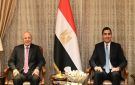 تعاون من أجل الرياضة المصرية.. تفاصيل استقبال وزير الشباب والرياضة لرئيس اتحاد الكرة