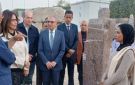 وزيرة الثقافة تتفقد الأعمال الفنية بورشة سمبوزيوم أسوان الدولى.. شاهد - eg
