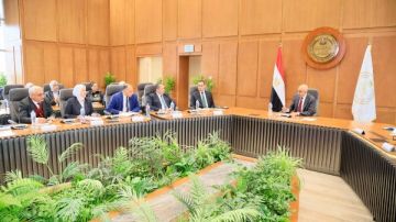 إلزام المدارس الدولية بتدريس مواد الهوية الوطنية ..وضوابط للإعفاء من دراسة العربي 