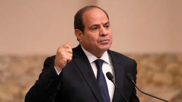 الرئيس السيسي يجدد العهد مع أشقاء الخليج: أمنكم جزء لا يتجزأ من عقيدة الأمن القومي المصري الرئيس السيسي يجدد العهد مع أشقاء الخليج: أمنكم جزء لا يتجزأ من عقيدة الأمن القومي المصري