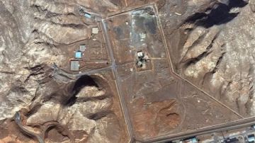 الوكالة الدولية للطاقة الذرية: أضرار في مبنيين بالقرب من موقع أصفهان النووي الوكالة الدولية للطاقة الذرية: أضرار في مبنيين بالقرب من موقع أصفهان النووي