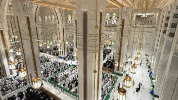 بث مباشر.. صلاة التهجد من الحرمين الشريفين بث مباشر.. صلاة التهجد من الحرمين الشريفين