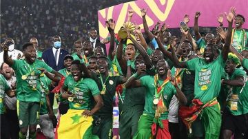 مجانين.. تعليق مفاجئ من نجم السنغال بعد سحب لقب أمم أفريقيا