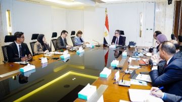 وزير التخطيط يبحث مع المنسق المقيم للأمم المتحدة تعزيز مسارات التنمية المستدامة ورفع كفاءة الاستثمار العام
