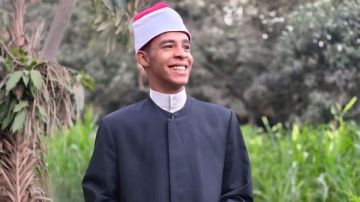 وكيل الأزهر يعزي والد الطالب محمد عجمي الذي توفي بعد إمامته للمصلين في التهجد