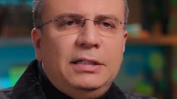 بضاعة رخيصة عند اللي ضمنك .. عمرو الليثي : مش كله يستاهل طيبتك بضاعة رخيصة عند اللي ضمنك .. عمرو الليثي : مش كله يستاهل طيبتك