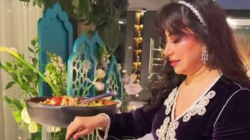 بوسي تتألق في أحدث ظهور لها.. شاهد بوسي تتألق في أحدث ظهور لها.. شاهد