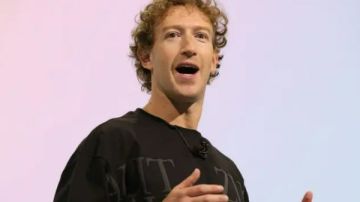 زوكربيرج يطور وكيلا ذكيا لإدارة مهامه .. هل يتجه الذكاء الاصطناعي لقيادة ميتا