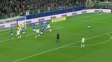 شوط أول سلبي بين إيطاليا وأيرلندا الشمالية في نصف نهائي الملحق الأوروبي