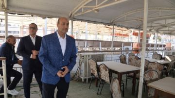 محافظ أسيوط يتفقد مرسى الحمراء و حورس ويوجه بتعظيم الاستفادة من نهر النيل محافظ أسيوط يتفقد مرسى الحمراء و حورس ويوجه بتعظيم الاستفادة من نهر النيل