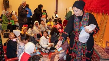 مكتبة مصر العامة بالدقي تنظم إفطارا جماعيا لأطفال دار أيتام بمشاركة عرض الليلة الكبيرة 