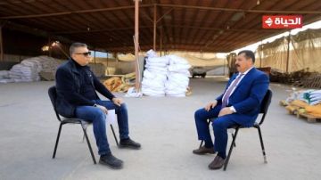 من فلاح بسيط إلى صاحب مصنع بذور .. قصة نجاح العمدة طه مع عمرو الليثي من فلاح بسيط إلى صاحب مصنع بذور .. قصة نجاح العمدة طه مع عمرو الليثي