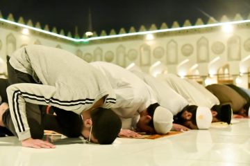 بث مباشر صلاة التهجد ليلة 22 رمضان من الجامع الأزهر