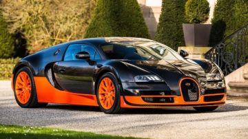  بوجاتي تعيد إحياء نموذج نادر من فيرون ساهم في تحقيق رقم السرعة التاريخي صور