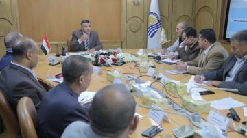 محافظ قنا: مراجعة الخطة الاستثمارية بما يحقق أقصى نفع لصالح المواطن القنائى محافظ قنا: مراجعة الخطة الاستثمارية بما يحقق أقصى نفع لصالح المواطن القنائى