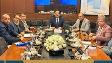 القابضة للغازات الطبيعية تتابع مع بتروبل رفع كفاءة البنية التحتية الداعمة لإنتاج حقل ظهر القابضة للغازات الطبيعية تتابع مع بتروبل رفع كفاءة البنية التحتية الداعمة لإنتاج حقل ظهر