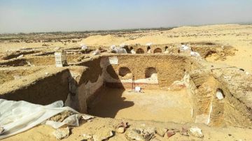 جامعة القاهرة: كشف وادي النطرون يعزز ريادة مصر في دراسة نشأة الرهبنة عالميا جامعة القاهرة: كشف وادي النطرون يعزز ريادة مصر في دراسة نشأة الرهبنة عالميا