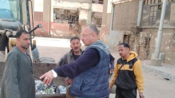 محافظ أسيوط يشدد على تكثيف حملات النظافة بحي شرق لتحسين الخدمات والمظهر الحضاري