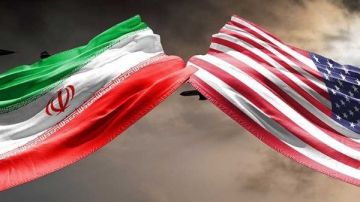 وزير خارجية إيران: ترامب تعامل مع المفاوضات كصفقة عقارية وزير خارجية إيران: ترامب تعامل مع المفاوضات كصفقة عقارية