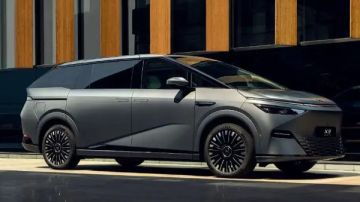 إكس بنج الصينية تقدم سيارتها الجديدة X9.. بهذا السعر