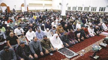 النهارده كام رمضان.. هل ليلة القدر 2026 اليوم بعد أذان المغرب؟