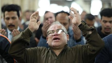 دعاء ليلة القدر مكتوب طويل.. يزيد الرزق ويغفر الذنوب الكثيرة دعاء ليلة القدر مكتوب طويل.. يزيد الرزق ويغفر الذنوب الكثيرة