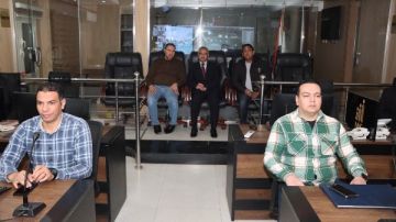 محافظ بني سويف يتابع من مركز السيطرة الالتزام بمواعيد غلق المحال والمنشآت التجارية محافظ بني سويف يتابع من مركز السيطرة الالتزام بمواعيد غلق المحال والمنشآت التجارية