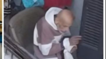 مفاجأة في واقعة مسن مقيد داخل دار رعاية بمصر الجديدة.. شاهد عيان: المنشأة تضم 15 مسنا وتعمل دون ترخيص